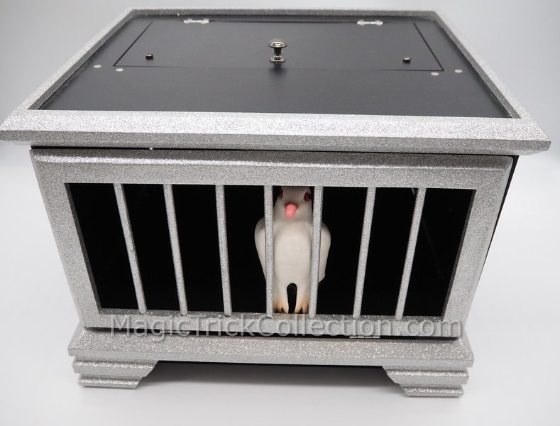 Tora Magic Automatic Dove to Rabbit