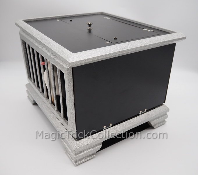 Tora Magic Automatic Dove to Rabbit