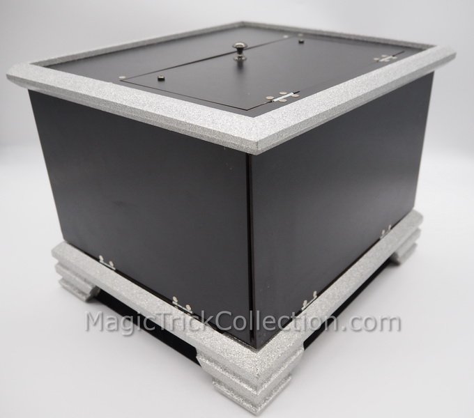 Tora Magic Automatic Dove to Rabbit