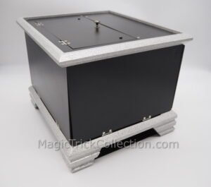 Tora Magic Automatic Dove to Rabbit