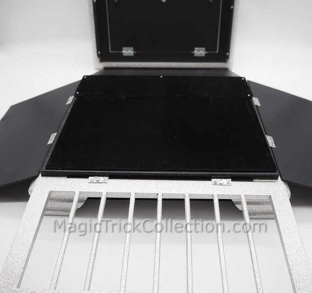 Tora Magic Automatic Dove to Rabbit