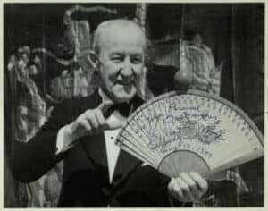 Magician Silent Mora Chinese Sticks