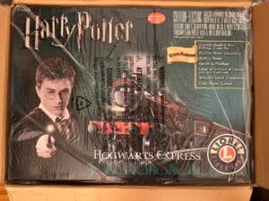 Lionel Trains Harry Potter Hogwarts Express 7-11020 Electric O-Gauge Train Set