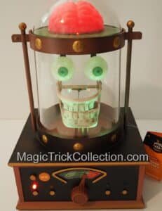 Gemmy Halloween Animated Talking Lab Skull Brain Head in Dome